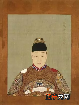 紫微斗数紫府朝恒格:入此格者,不大贵即当大富。