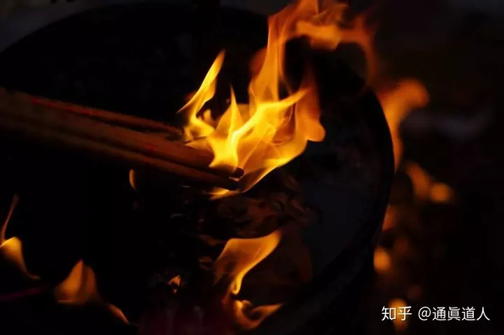 被借走的运气如何拿回来,被人借运了怎么办