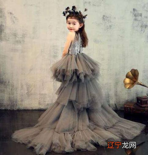 十二星座小公主的专属礼服,双鱼座清新自然,处女座花花蝴蝶!