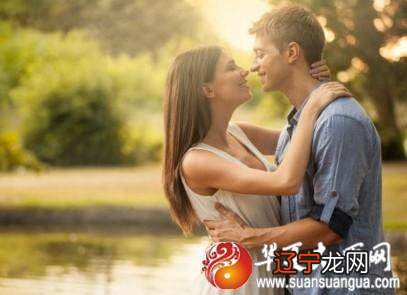大师在线算命:感情容易受挫,烂桃花多的4种面相解析
