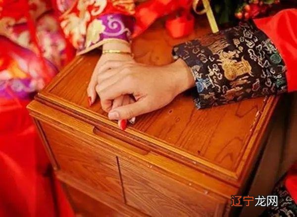 算命婚姻_八字算婚姻