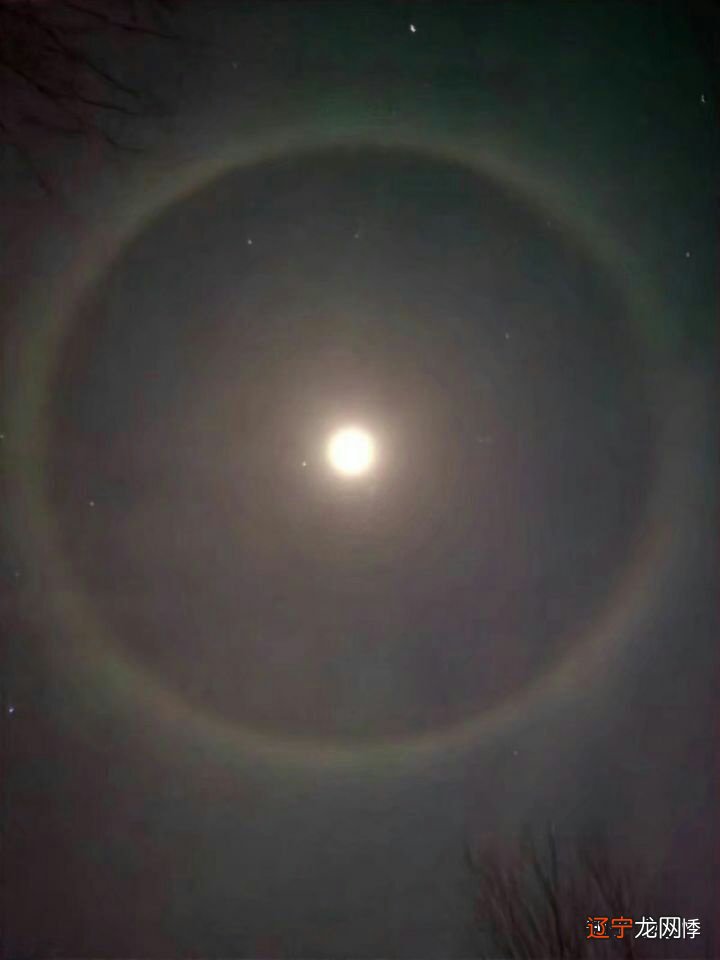 为什么会出现月晕 代表什么预兆