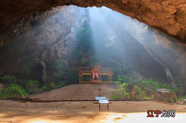 组图 令人震惊的当年峨眉三霄娘娘显灵酿惨案72人暴毙