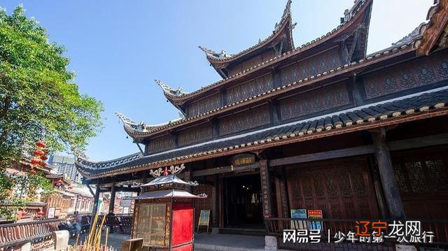 贵州这座庙,被誉为“中国第一财神庙”,独特黑虎设计国内罕见