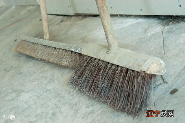 “犯月”分为五种，即苦焦、骨髓破、绝火烟、铁扫帚