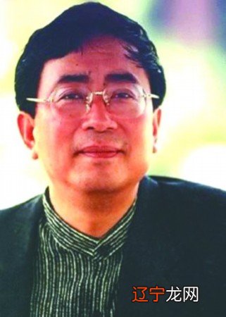 余秋雨的新作《何谓文化》竟如泥牛入水悄没声息