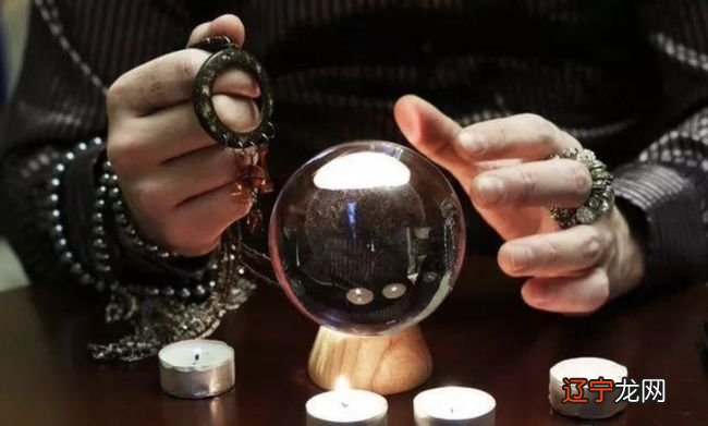 图 塔罗牌占卜:“破关”查档化解劫难?