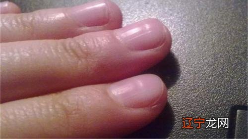 IK美甲深刻剖析指甲上的月牙代表什么
