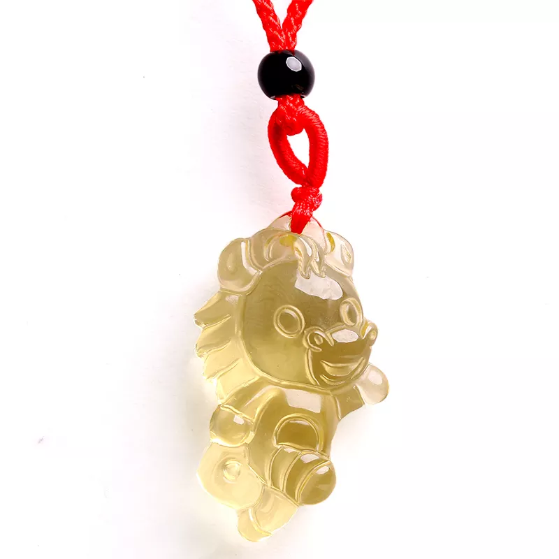 属虎女问属虎人佩戴生肖三合吊坠真的能改善运势吗