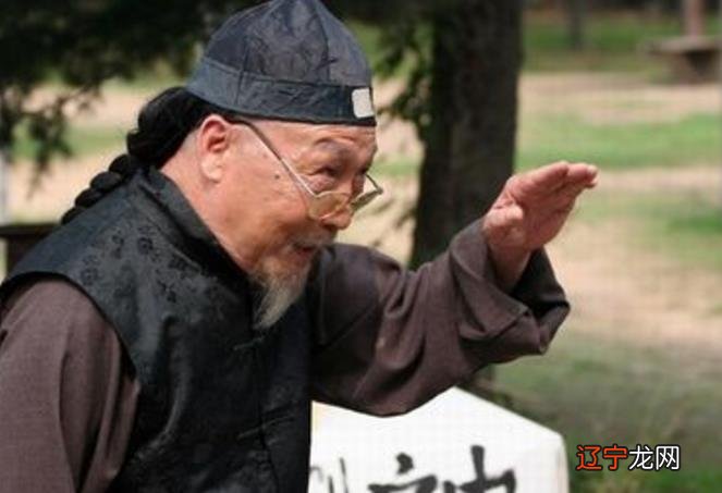 学风水算命有什么后果 自己学会算命对自己有影响吗