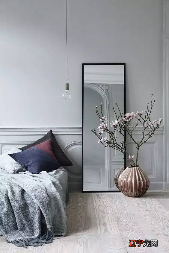 床铺摆放有讲究，这些风水大忌千万不要踩！