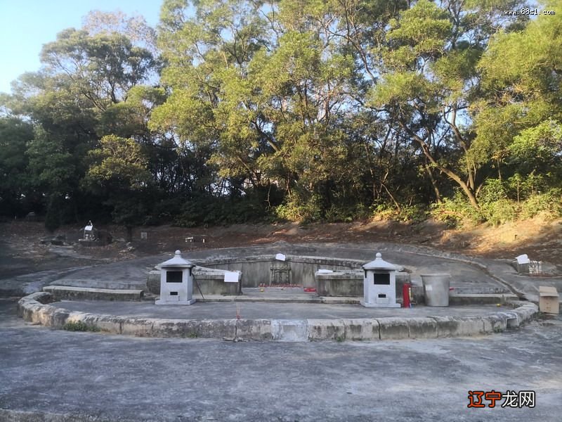八字重要还是祖坟风水重要_八字看祖坟旺不旺你_八字好祖坟不好