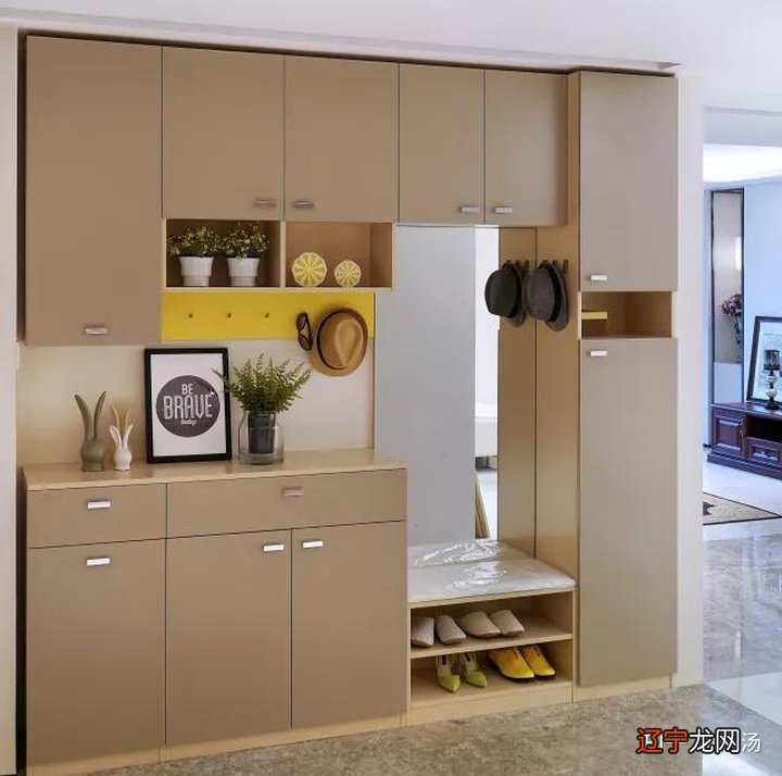 转载风水大忌:门口放鞋柜!