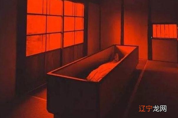 梦见死去的亲人送我豆腐 梦见已故长辈送东西