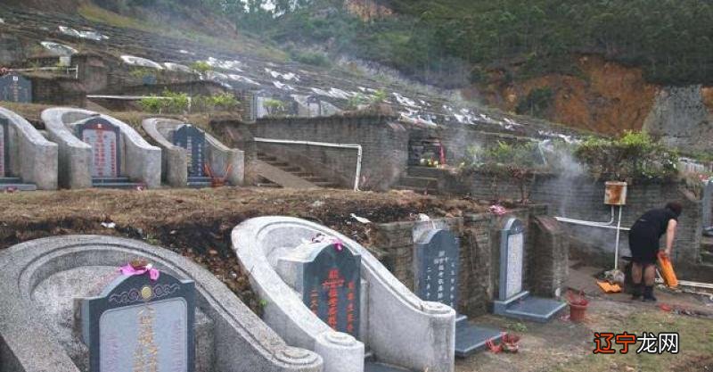 老人去世谁在场谁有福气 下葬的好征兆