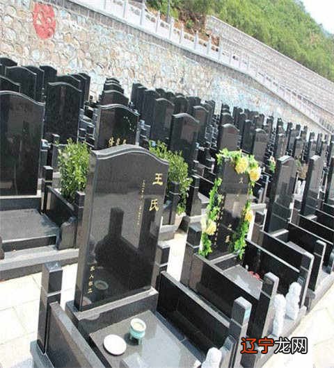 关于上坟烧纸的十大禁忌要注意