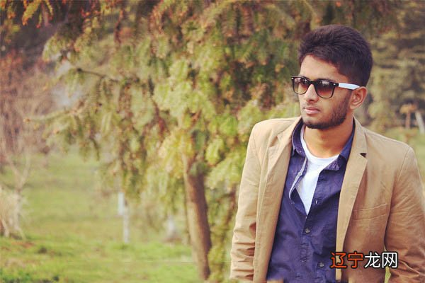 这4种面相的男人最适合当老公 婚后最会宠媳妇