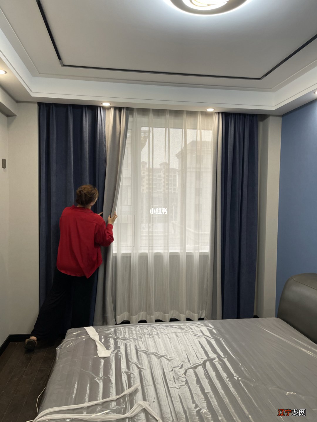 客厅窗帘颜色风水禁忌_怎样选客厅窗帘颜色_客厅窗帘颜色