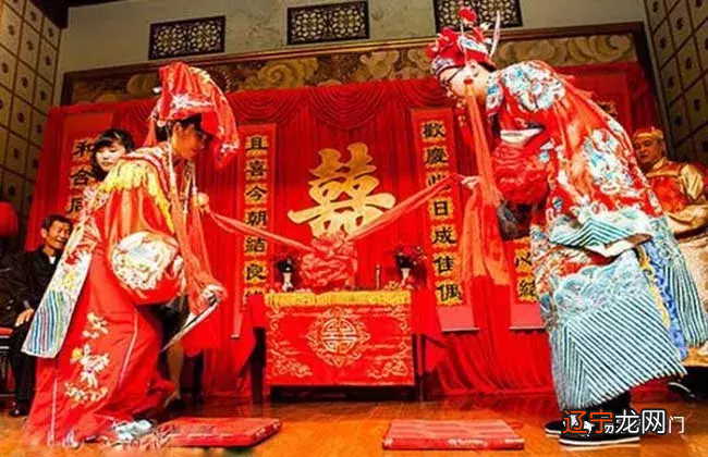 结婚前，为何要拿八字“合婚”？