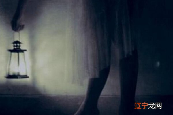 敲门一般敲几下是鬼