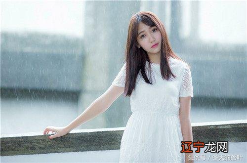 “痣”在必得,女人脸上有这6颗痣必是富贵命,旺夫招财衣食无忧