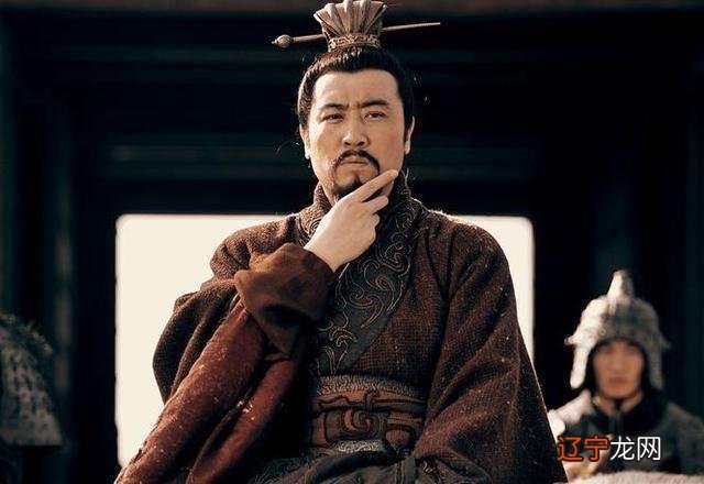 曹操原本不姓曹，他为什么自称是西汉丞相曹参的后代呢？