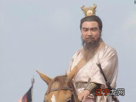 曹操原本不姓曹，他为什么自称是西汉丞相曹参的后代呢？