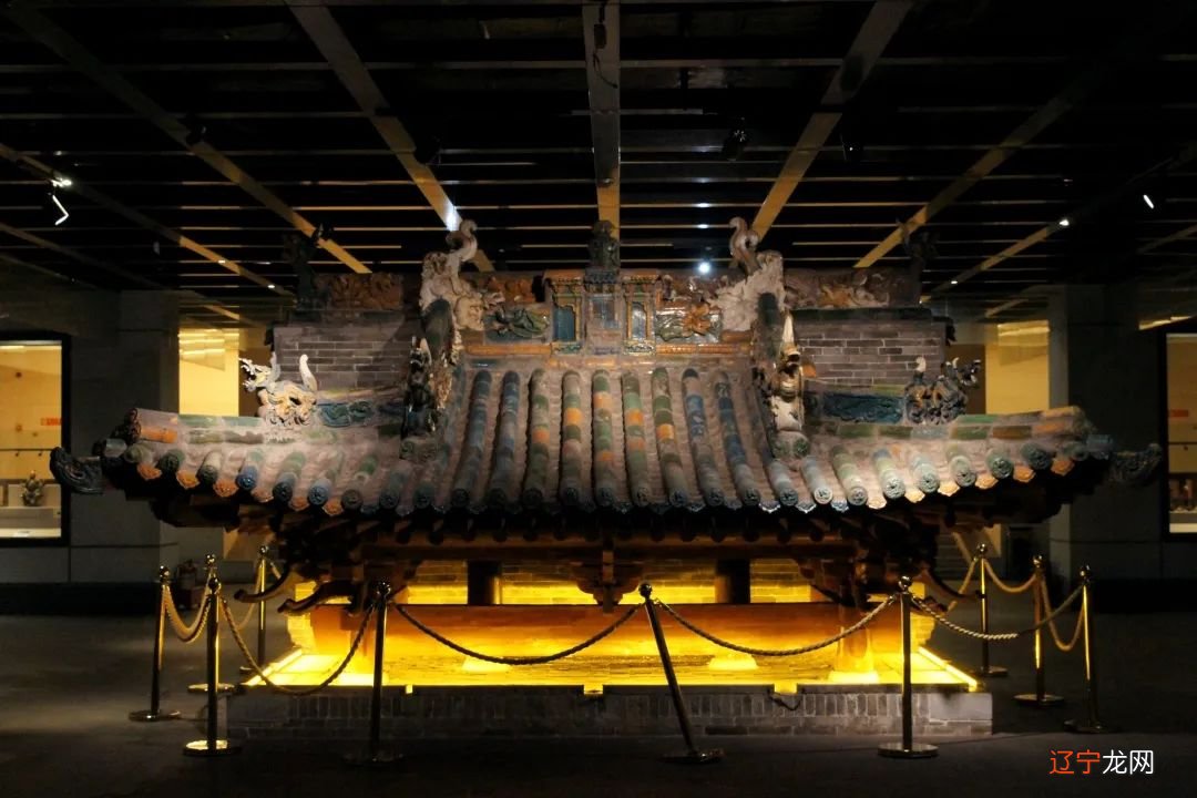 2022阴地是什么意思、读音信息由沪江在线词典网提供。