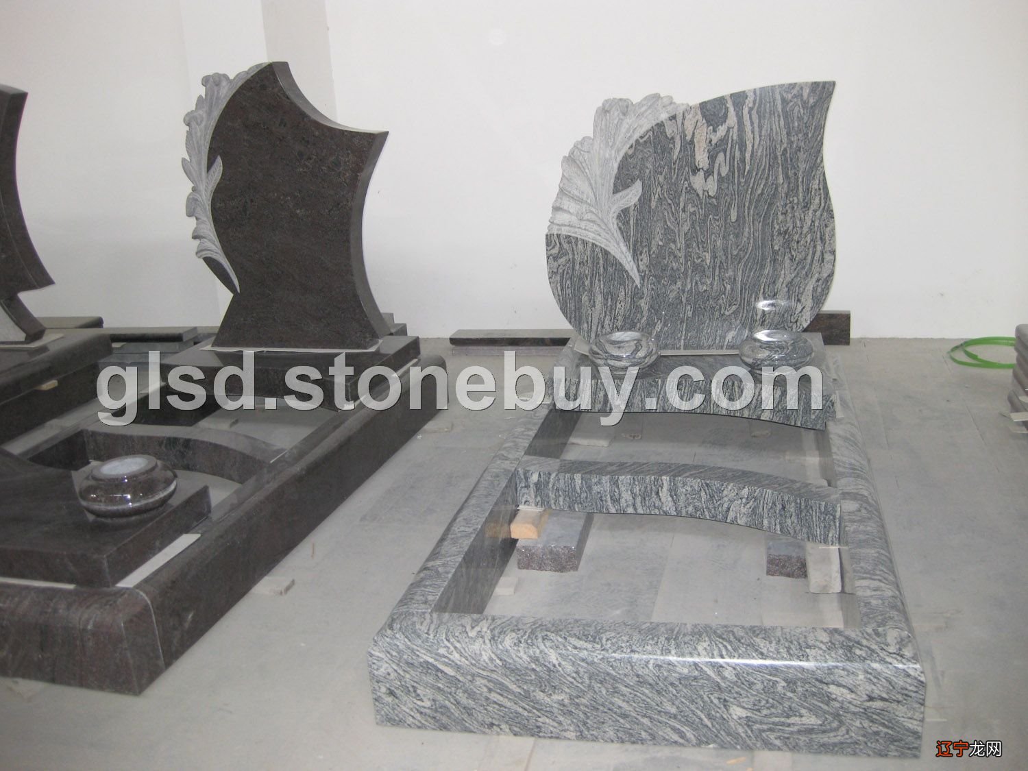 坟水影响后辈的八字_八字偏强 八字喜水_父亲的坟对谁影响大