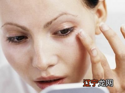 如何消除额头皱纹:怎么有效的去掉额头上的皱纹?