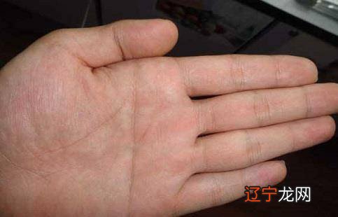 男人断掌千斤两,女人断掌过房养,是什么意思?有依据么?