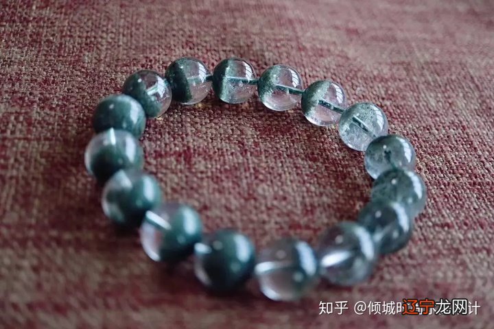绿幽灵珠串怎么佩戴?多少颗有讲究吗?
