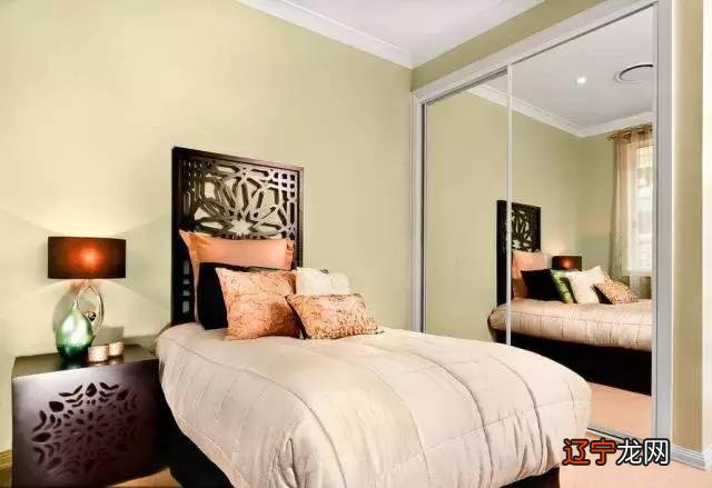 慈世堂:卧室的风水能为我们招财吗?的卧室风水