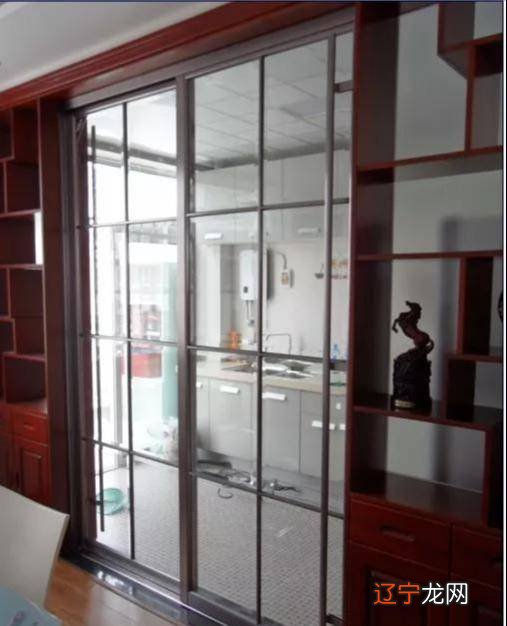 下厨房在什么位置装修好?厨房门大小有什么讲究?