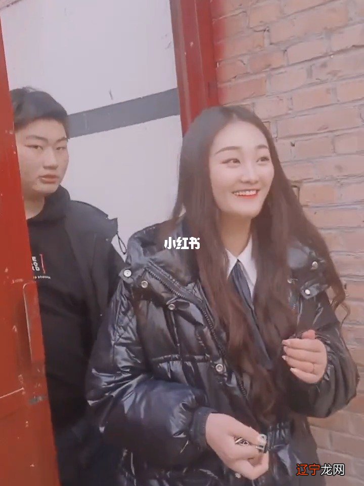 图 “大衣哥”一曲成名:儿媳离婚自称遭绑架