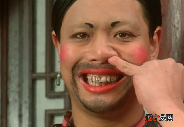 看一个人的第一印象都是看脸的时代吗？