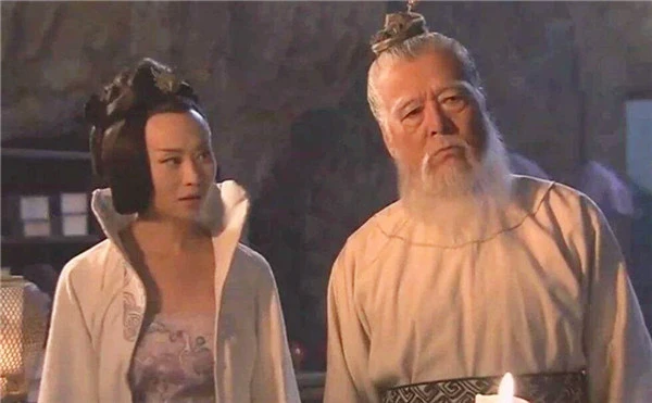 占卜预言 风水大师摇身一变成唐朝明星在隋朝人走后袁天罡便叹息