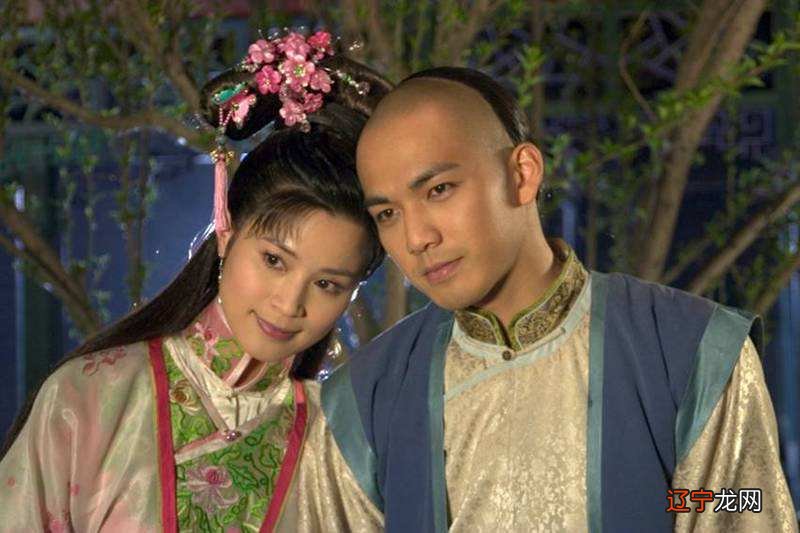 纳兰的深情：用四首最动情的词，写尽世间最深的相思