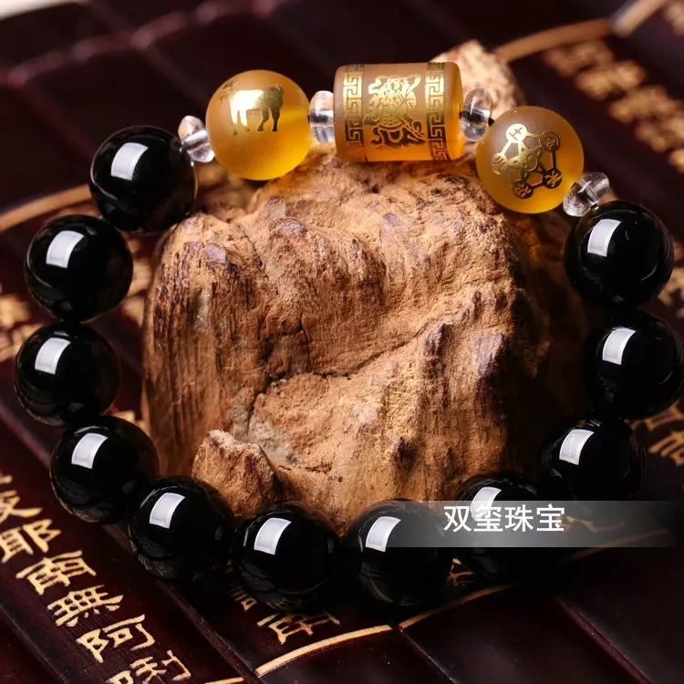 十二生肖的排序是如何来的,这是怎么回事?由鼠年开始