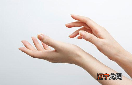 手相干净的运势面相上有什么特点容易长命百岁额头高