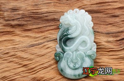 蛇为水火交融之物,今年所赚数也发财的生肖