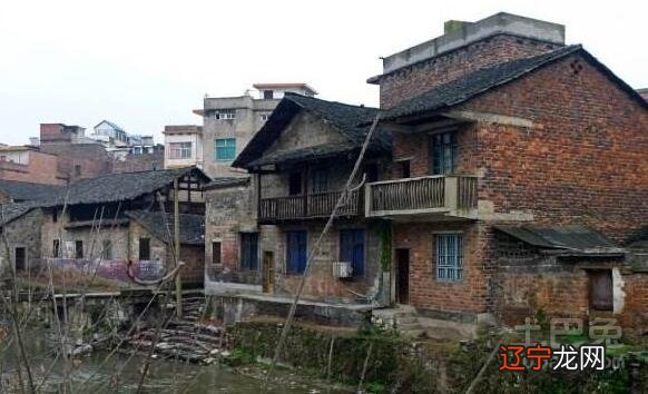 慈世堂:房子后面正对着桥的风水到底好不好?