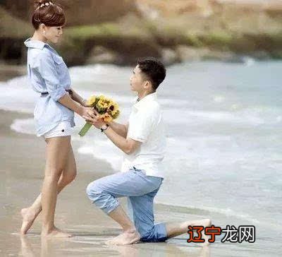 丙火女命理分析 张予风水堂:什么时候能拿回来?