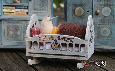 包姓属鼠男宝宝适合哪些名字?宝宝起名技巧