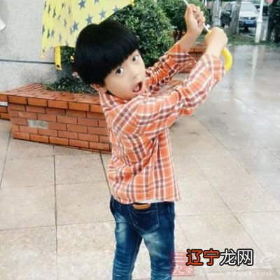 风水堂:坟墓上有这个后代会越过越穷