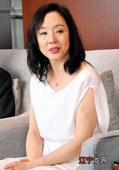 华裔美国文学作家姓名中文怎样处理好？|