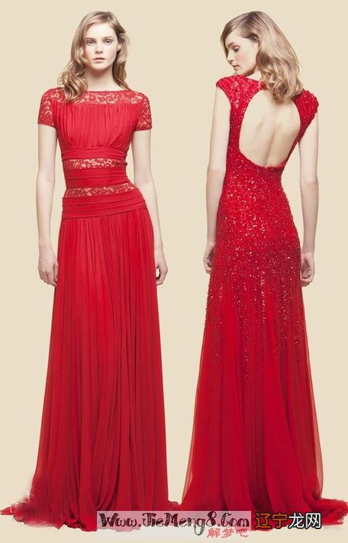 孕妇梦见红色棺材_梦见粉红色_红色背心裙搭粉灰渐变色围巾