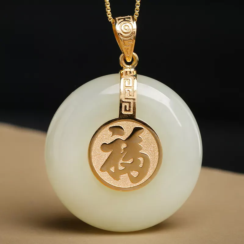 86年属虎女戴什么玉好，本命年怎么回事好？