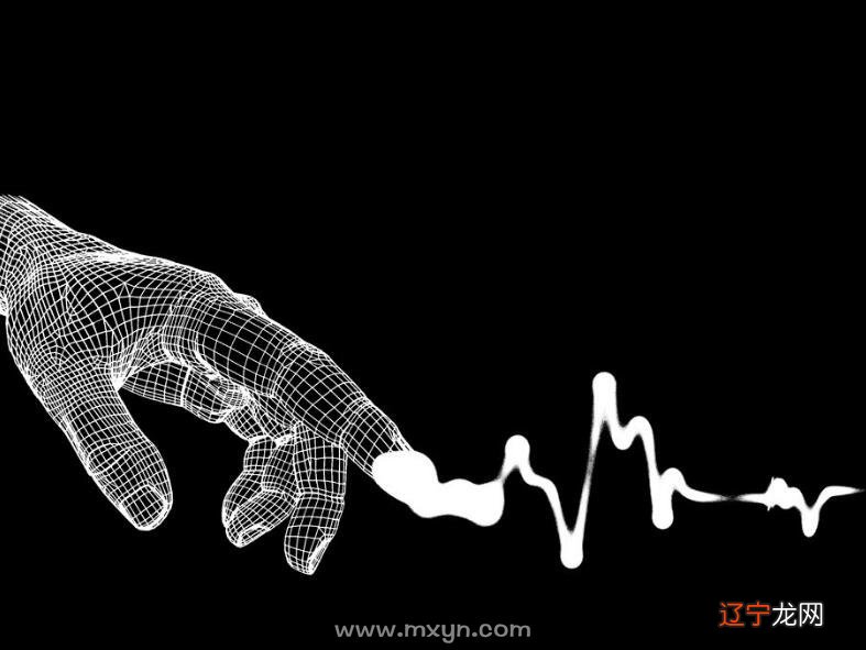 1.周公解梦梦见手被刀划破流血发财梦，恭喜你