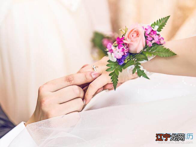 风水堂:梦见与讨厌的人结婚